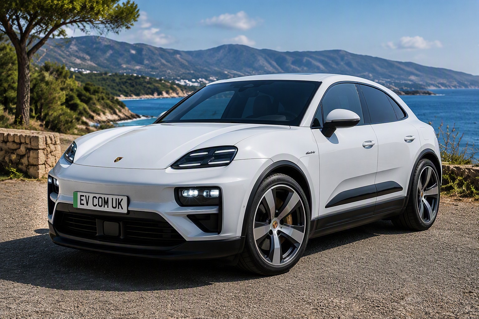 Porsche Macan Turbo Electric